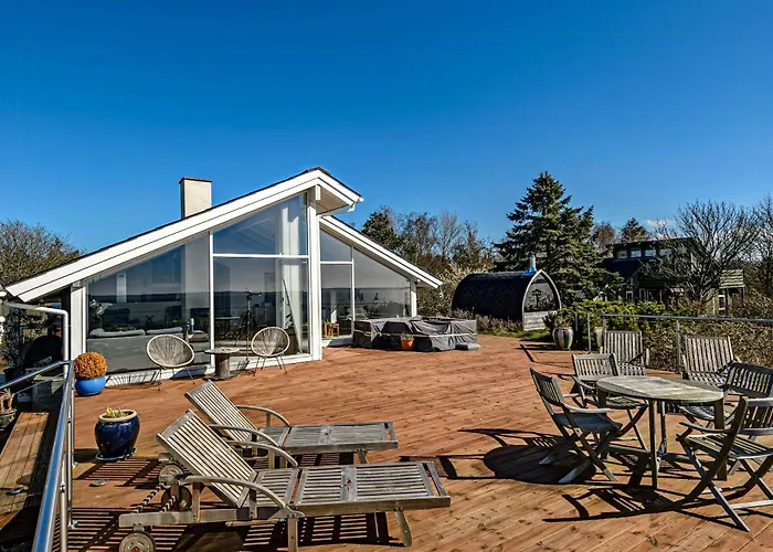 With Extraordinary Sea View At Rosnaes بيت للعطل كالوندبورج